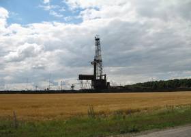 На дві нафтогазові ділянки у Львівській області вже є три претенденти