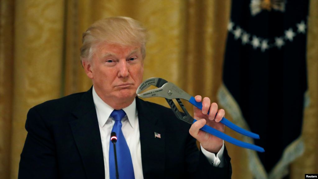 Трамп каже, що не підтримує Північний потік 2