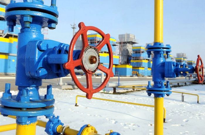 Україна різко знизила відбір газу 