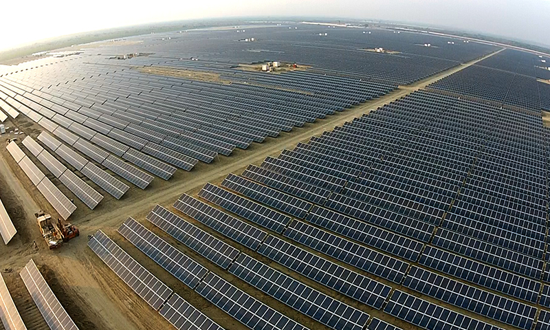 ЄБРР призупиняє інвестиції у сонячну енергетику в Україні