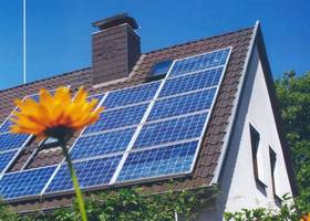 Прибудинкові сонячні та вітроелектростанції отримали нові тарифи