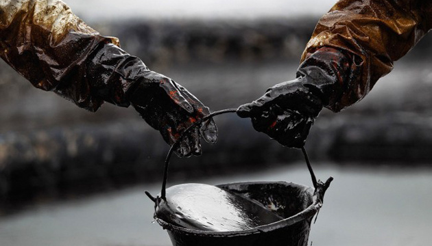 Ріст ціни на українську нафту зупинився в травні