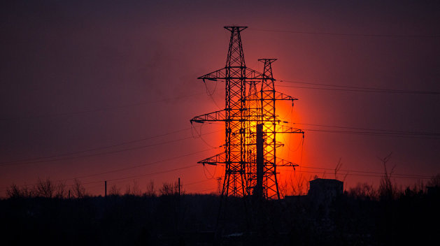 Спека  та відсутність вугілля на ТЕС може призвести до обмеження електропостачання - Укренерго