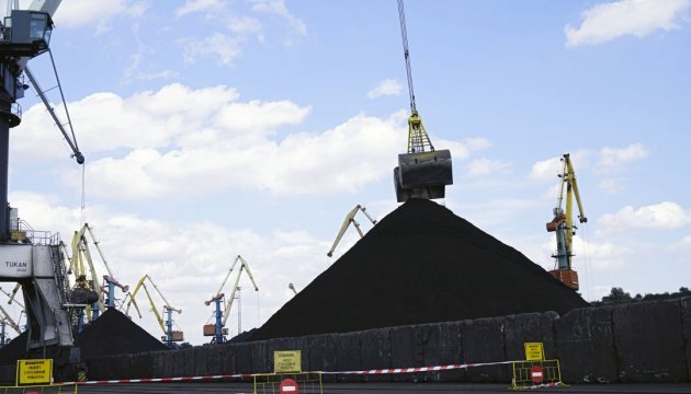 ДТЕК законтрактував імпорт 400 тис. тонн вугілля для своїх ТЕС