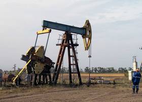 Українська нафта за рік подешевшала на чверть