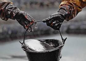 Українська нафта за рік подешевшала на 30% 