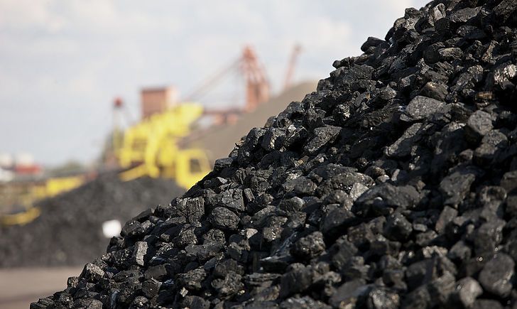 Видобуток вугілля в Україні впав на 8%