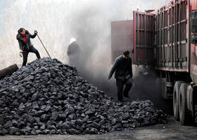 Світовий попит на вугілля падає всупереч азійському росту