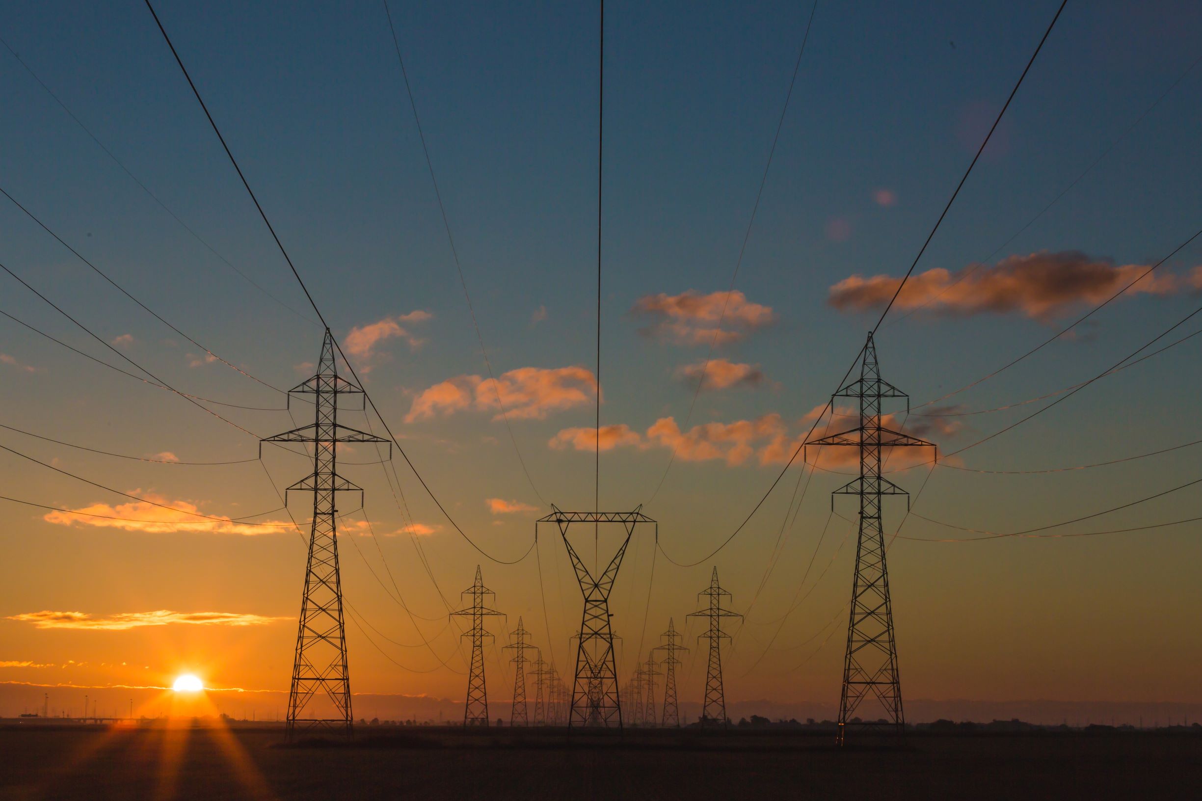 Експорт електроенергії у вересні на 40% менше за обсяг до карантину — Укренерго