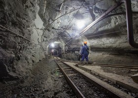 Міненерго розпочало виводити з кризи шахту Краснолиманська