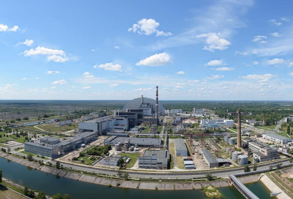 Працівники Чорнобильської АЕС відпрацювали вже 44 зміни