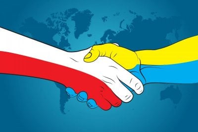 Україна отримала 20 вагонів електрообладнання від польских компаній