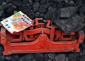 Уряд заборонив небіржову торгівлю вугіллям