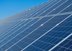 Італійська Enel передасть Україні 5 700 сонячних панелей