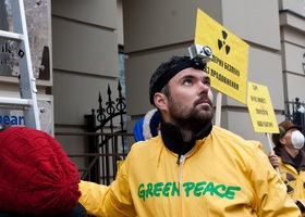 Greenpeace позивається до ЄС за визнання зеленою атомної енергії
