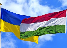 Україна відновила торгівлю електроенергією з Угорщиною