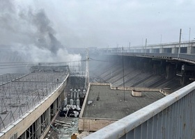 Рятувальники локалізували пожежу на ДніпроГЕС