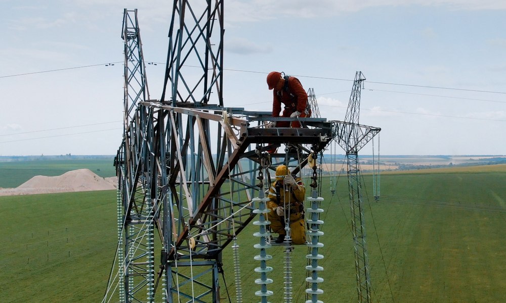 Енергетики повернули світло майже 80 тисячам споживачів