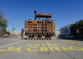 У Києві показують інсталяцію Битва за світло