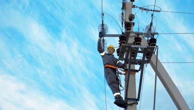 Part of the Mykolaiv and Kherson regions are still without electricity