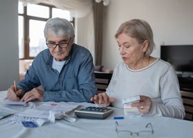 Тарифи, субсидії, виплати: які зміни чекають українців з листопада