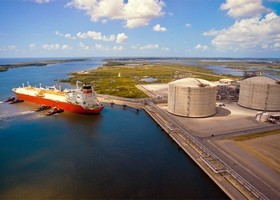 ЄС запровадить санкції проти російського LNG