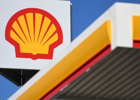 Заправки Shell переходять у власність «Укрнафти»