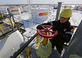 McFaul-Yermak Group proposes to halve the price of Russian oil