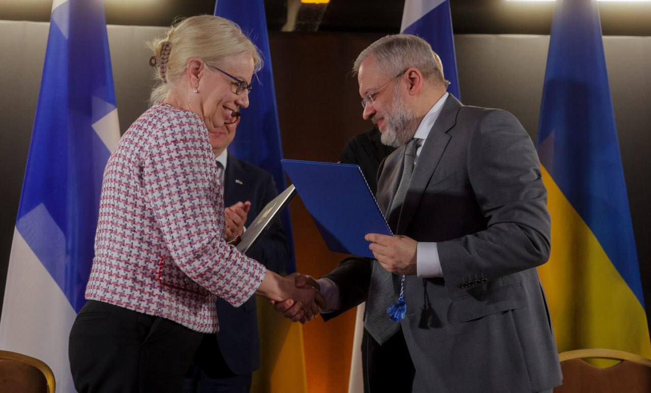 Україна та Фінляндія підписали документ про співпрацю у галузі енергетики