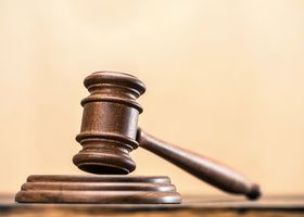 Нафтогаз починає процедуру стягнення 1,37 мільярда доларів з Газпрому
